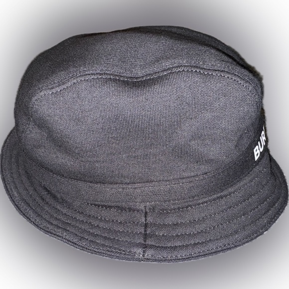 NWOT Burberry Logo-Print Bucket Hat - Picture 4 of 9
